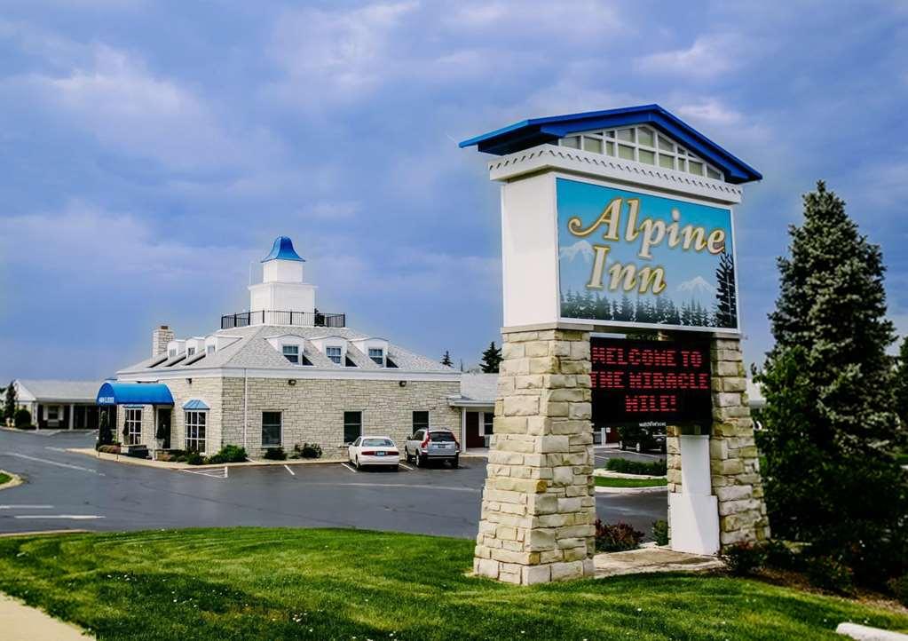 Alpine Inn & Suites Rockford Exterior foto